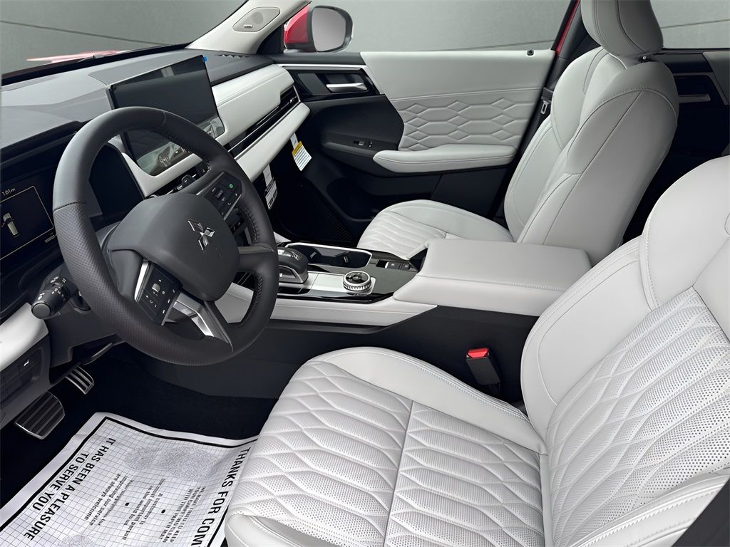 Vehicle image 13 of 31
