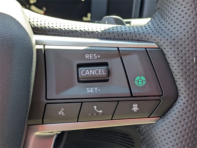 Vehicle image 20 of 45