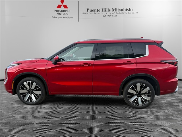 2025 Mitsubishi Outlander SEL Image 8 of 37