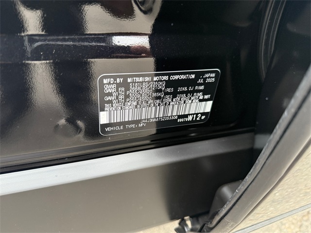 2025 Mitsubishi Outlander SEL Image 28 of 36