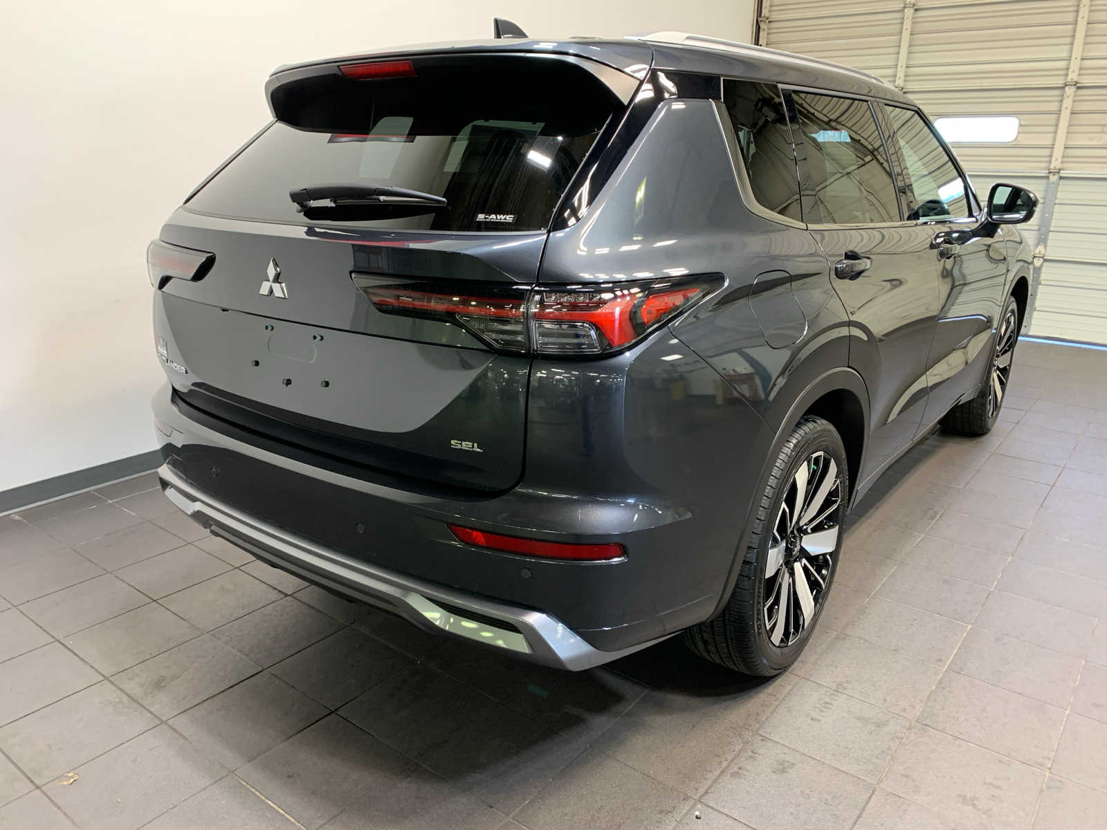 Vehicle image 3 of 13