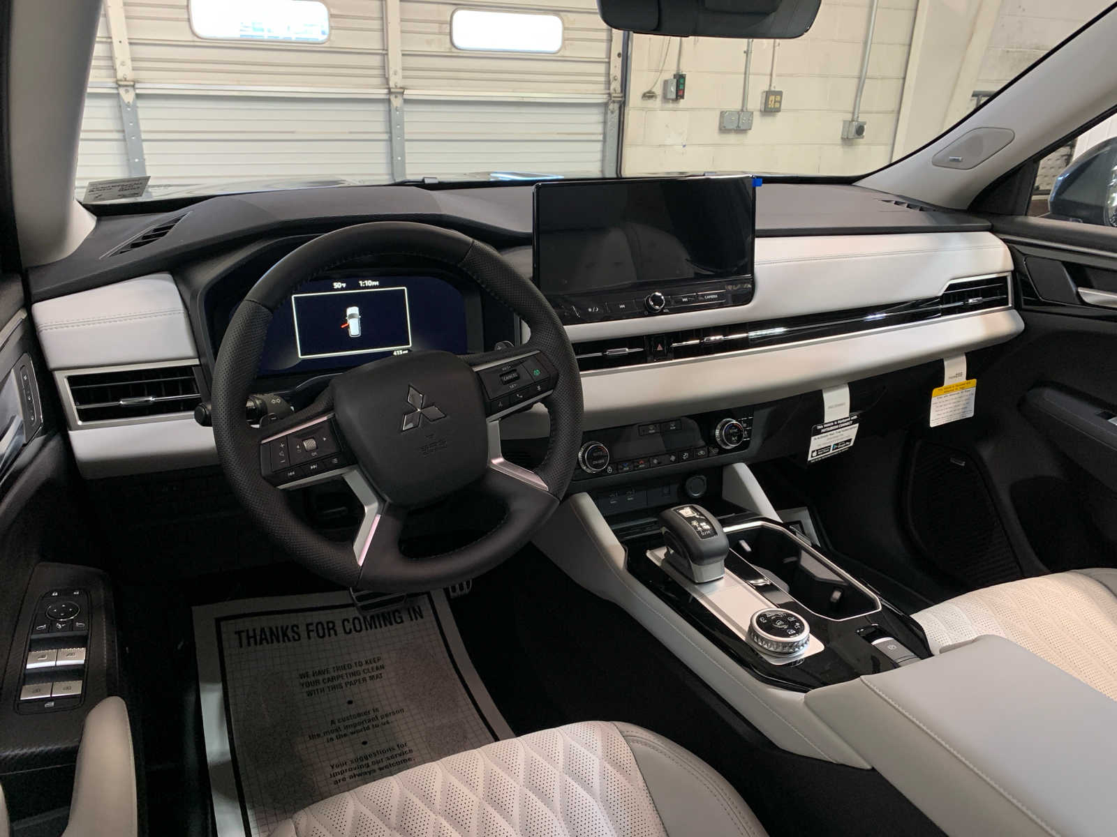 Vehicle image 4 of 13
