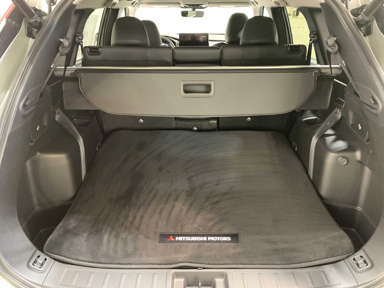 Vehicle image 10 of 10