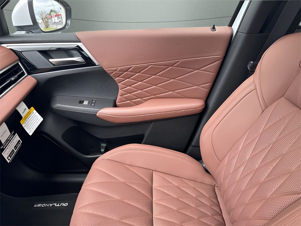Vehicle image 10 of 31