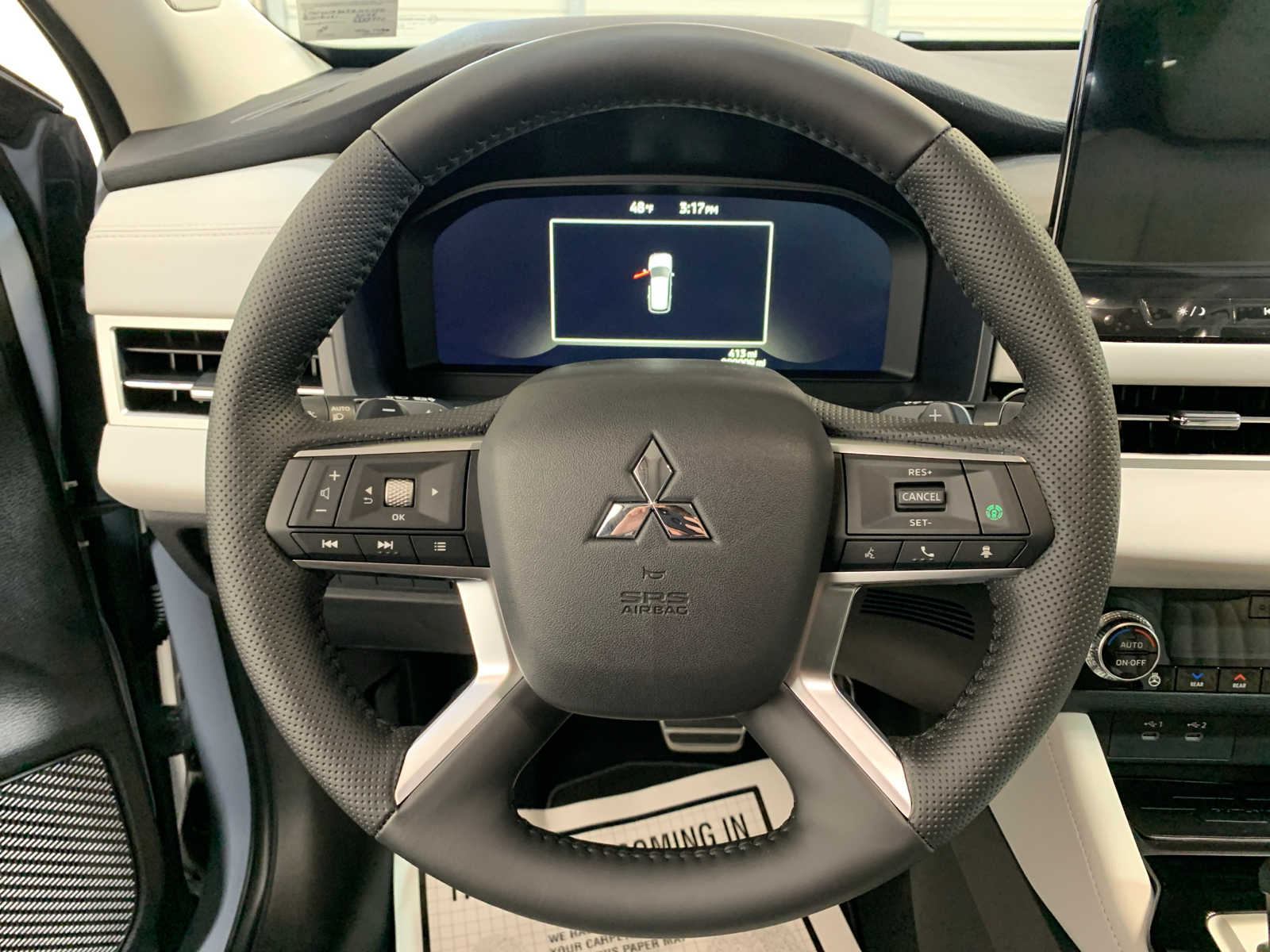 Vehicle image 9 of 10