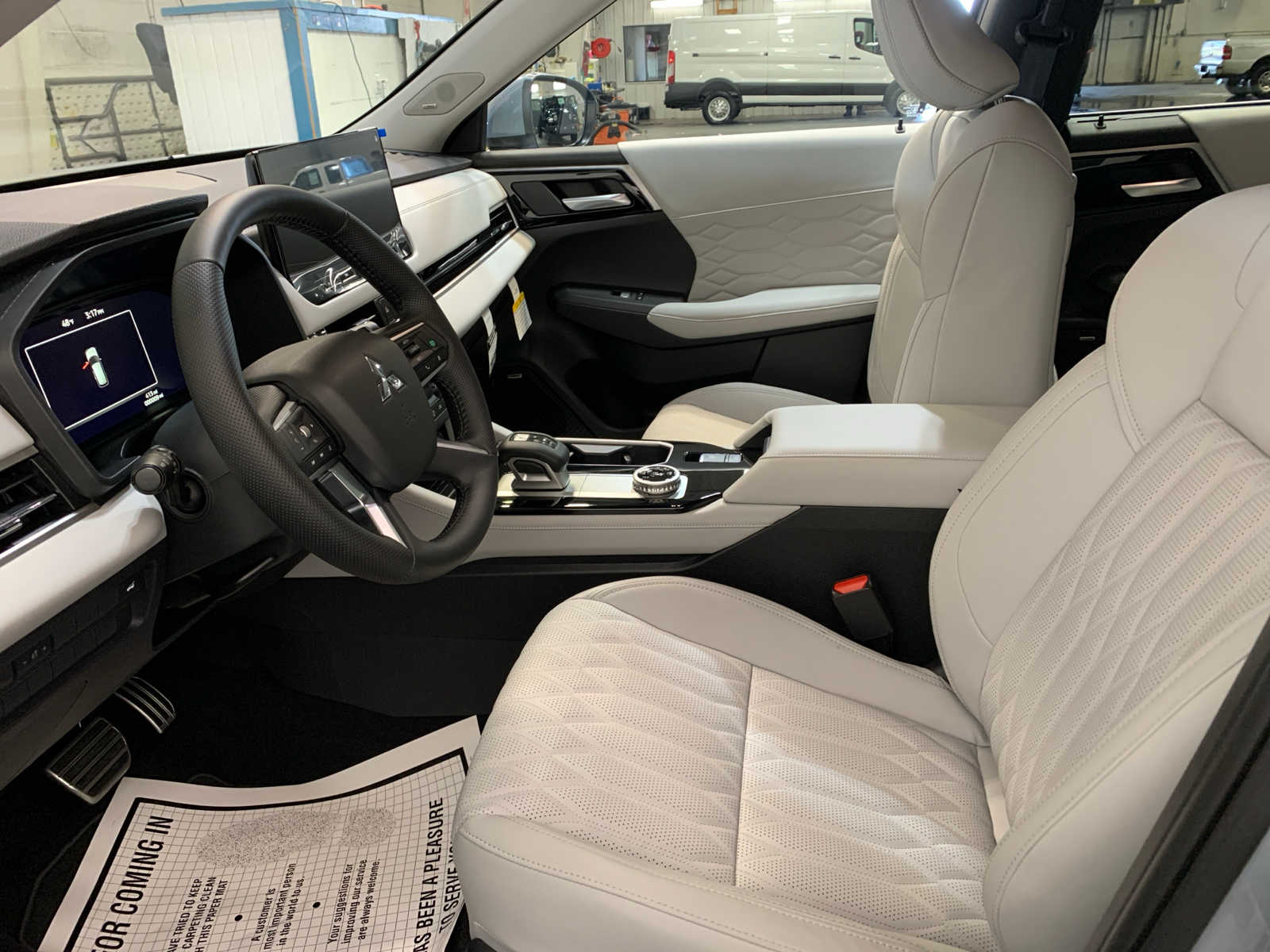 Vehicle image 10 of 10