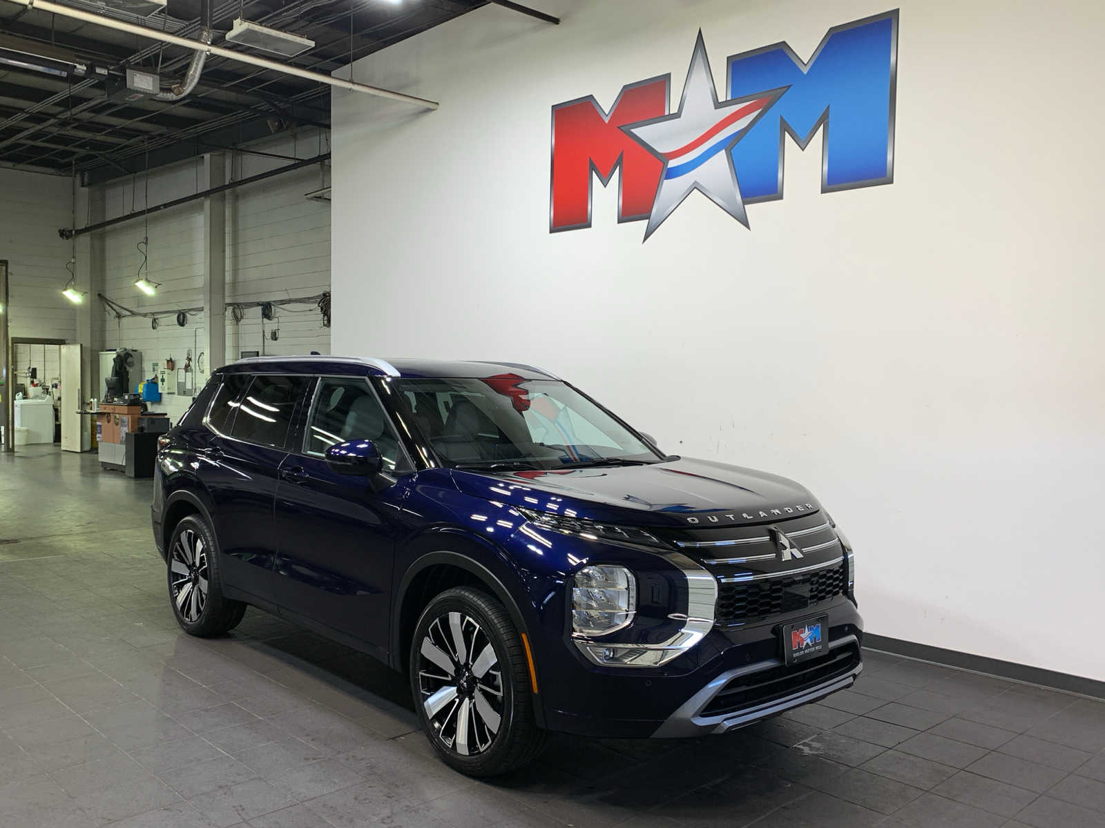 Vehicle image 1 of 10