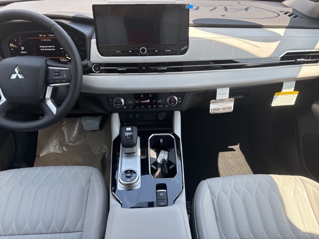 Vehicle image 17 of 29