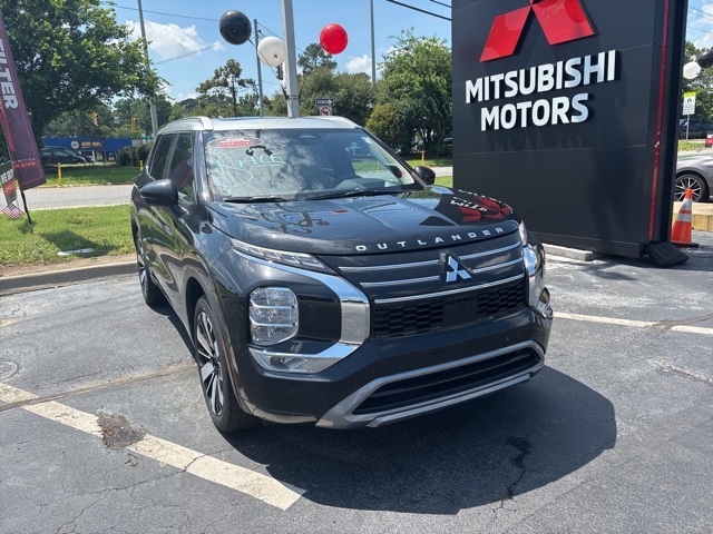 Vehicle image 4 of 29