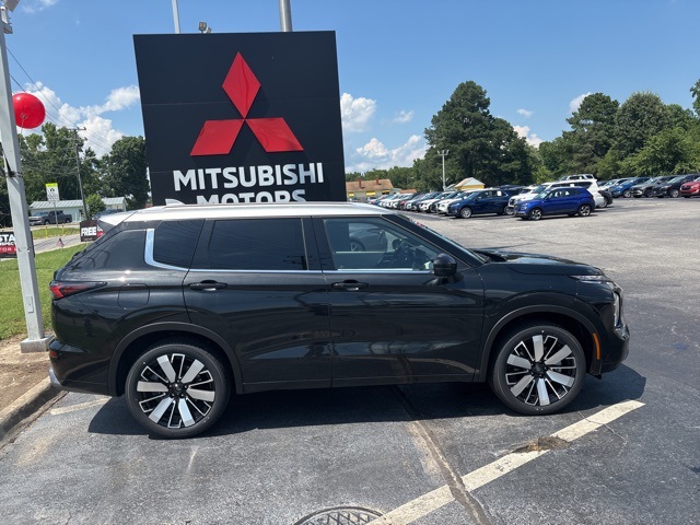 Vehicle image 5 of 29