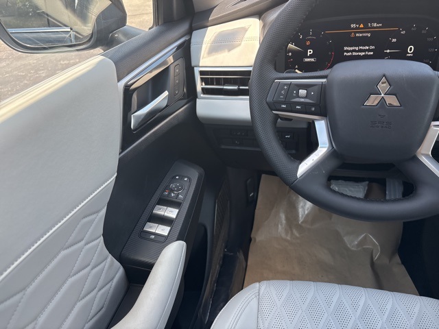 Vehicle image 18 of 29