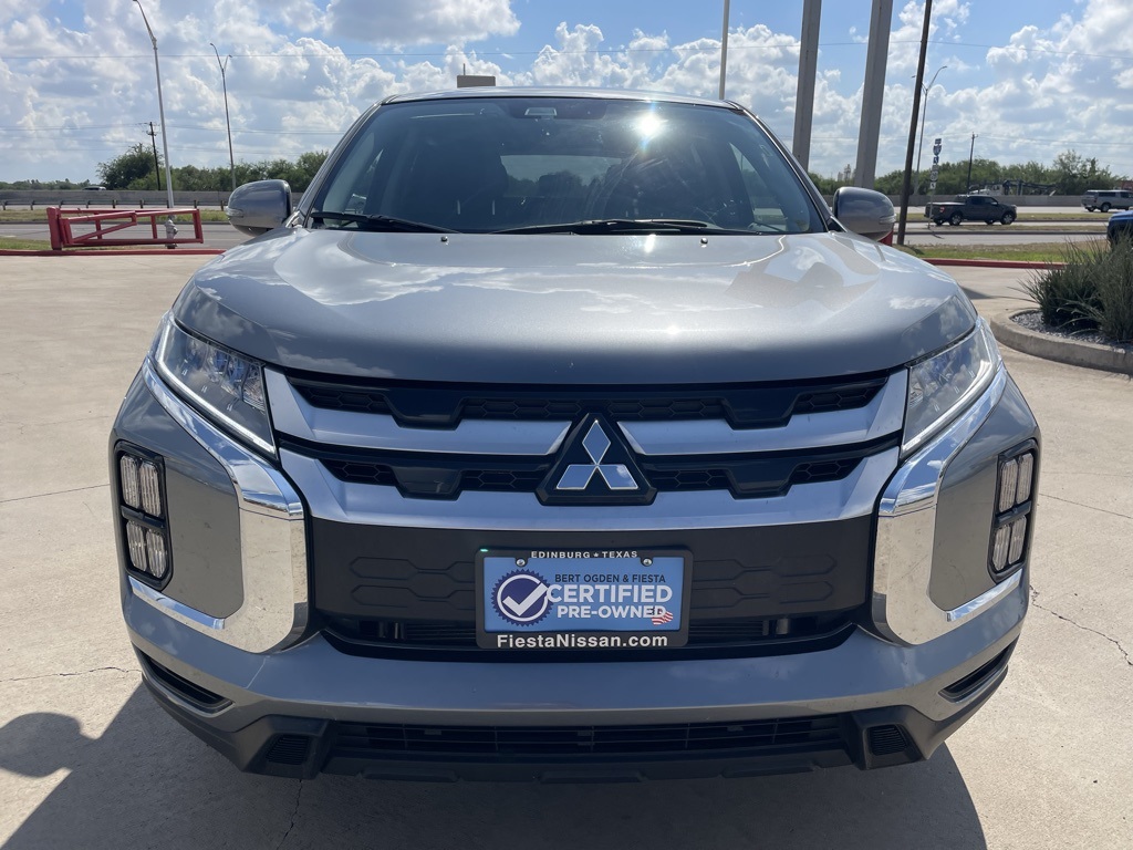 2025 Mitsubishi Outlander Sport ES Image 2 of 18