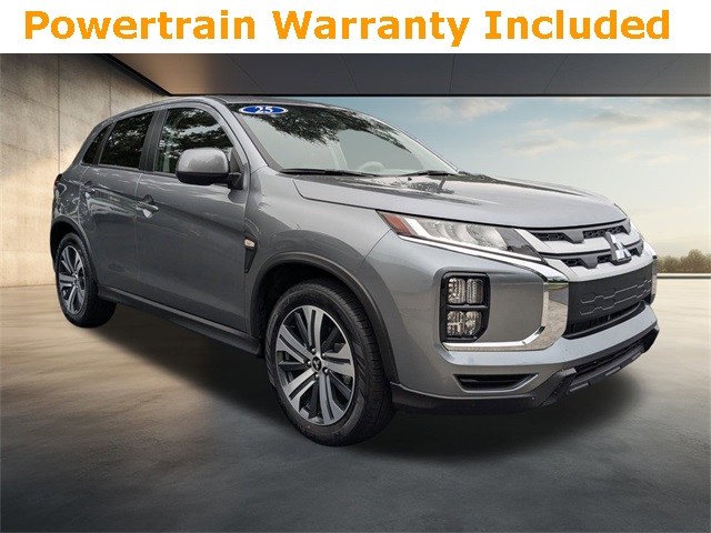 2025 Mitsubishi Outlander Sport ES Image 3 of 27