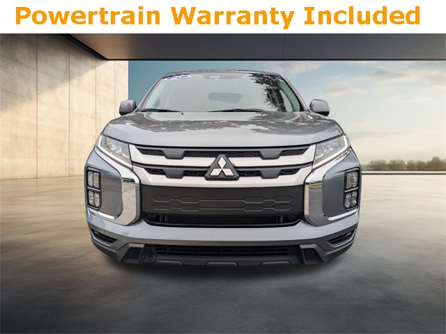 2025 Mitsubishi Outlander Sport ES Image 2 of 27