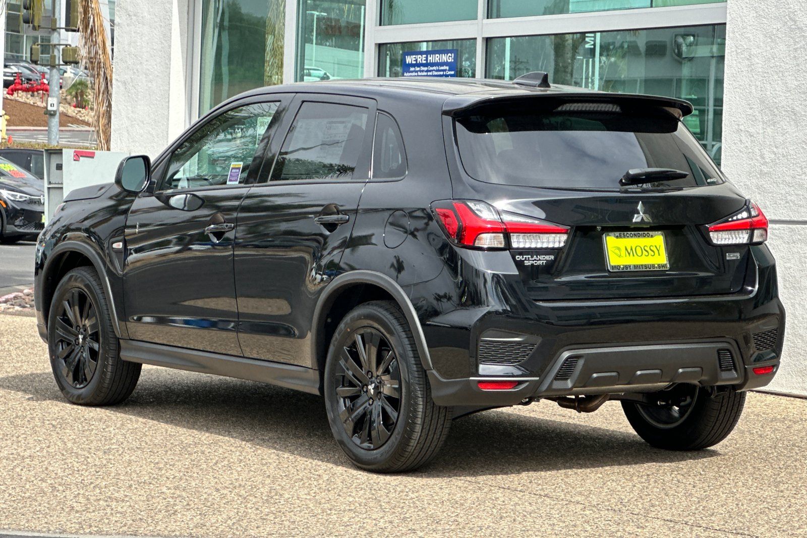 2025 Mitsubishi Outlander Sport S Image 7 of 26