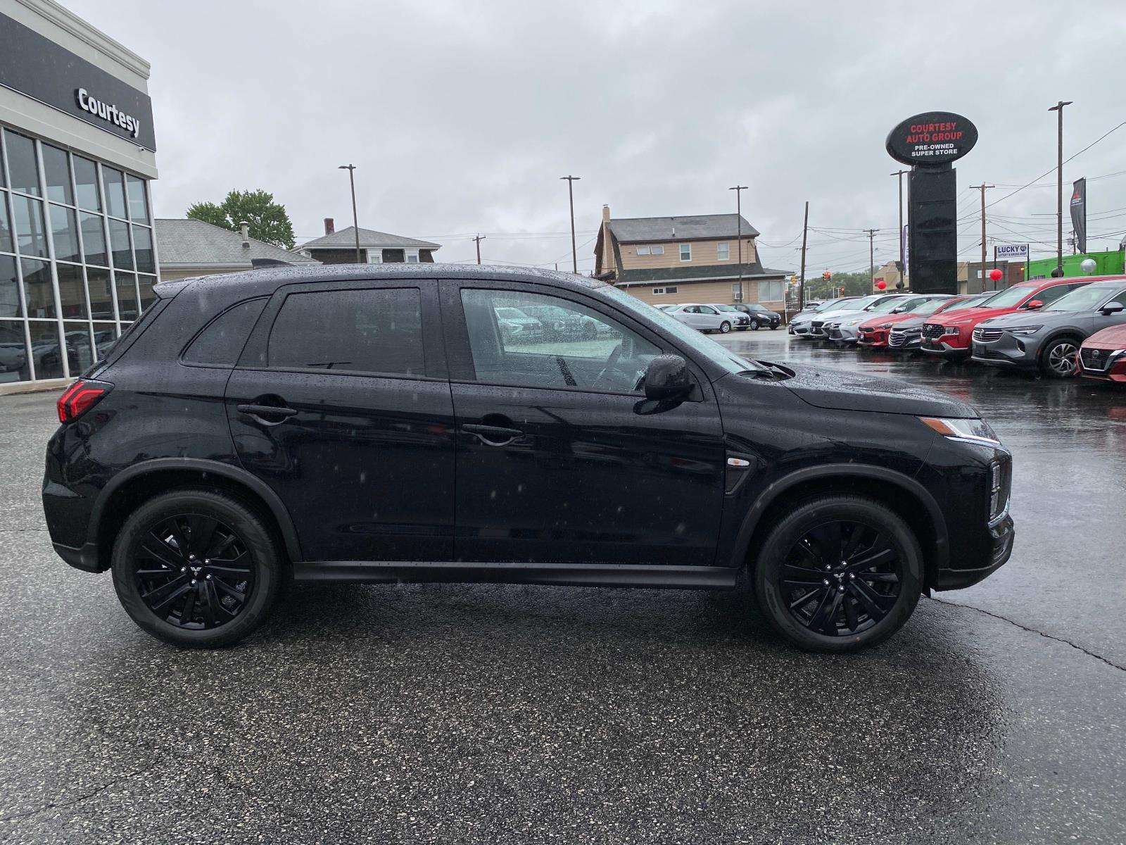 Vehicle image 4 of 26