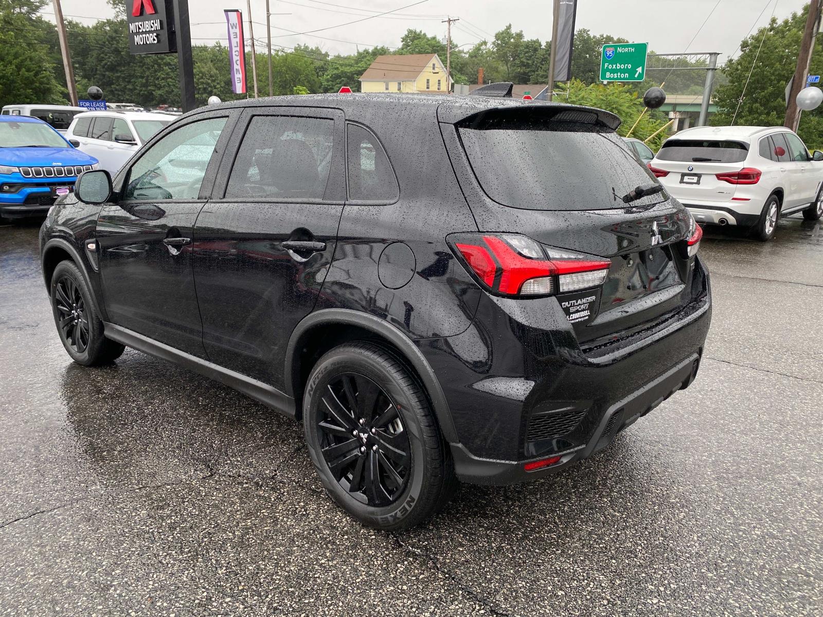 Vehicle image 6 of 26