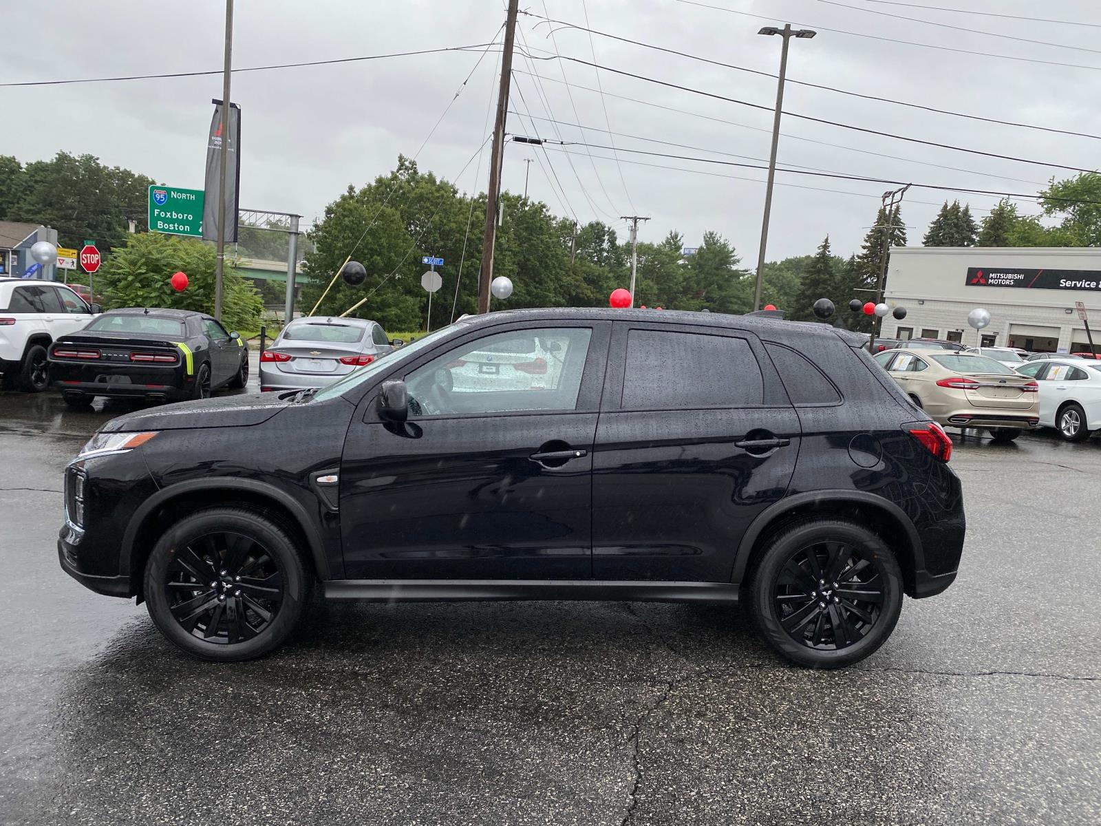 Vehicle image 7 of 26