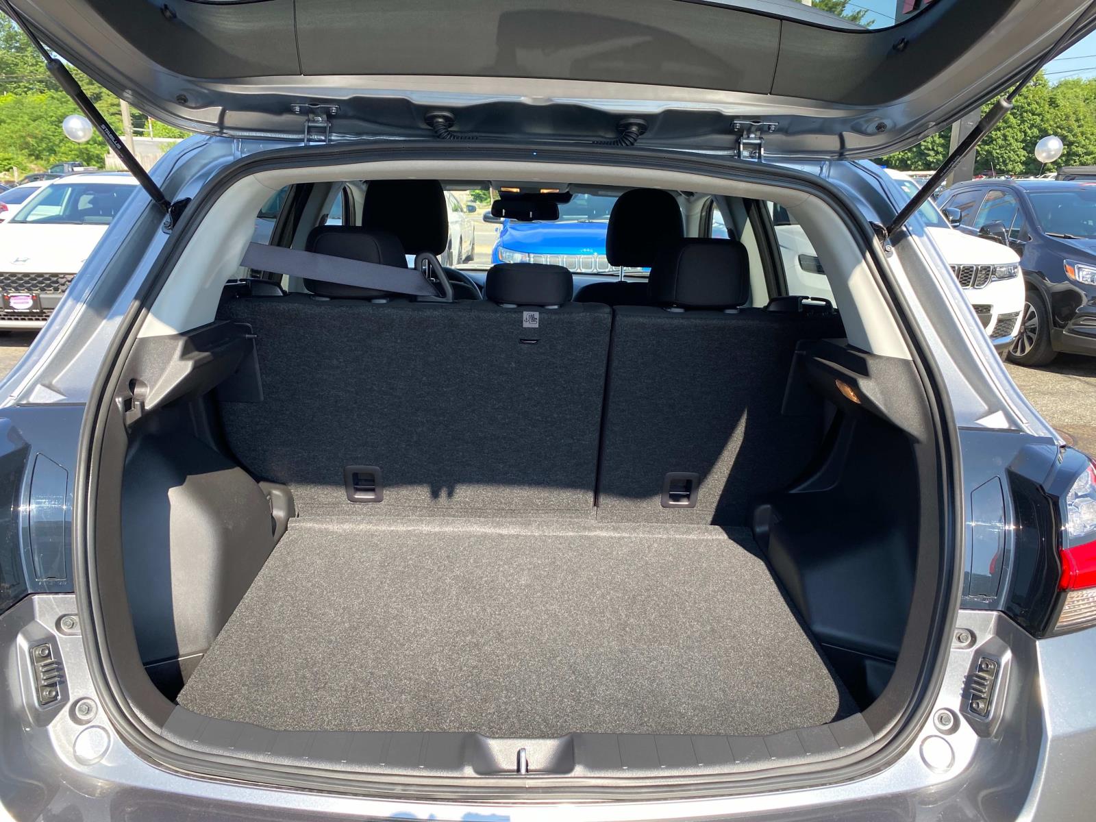 Vehicle image 12 of 24