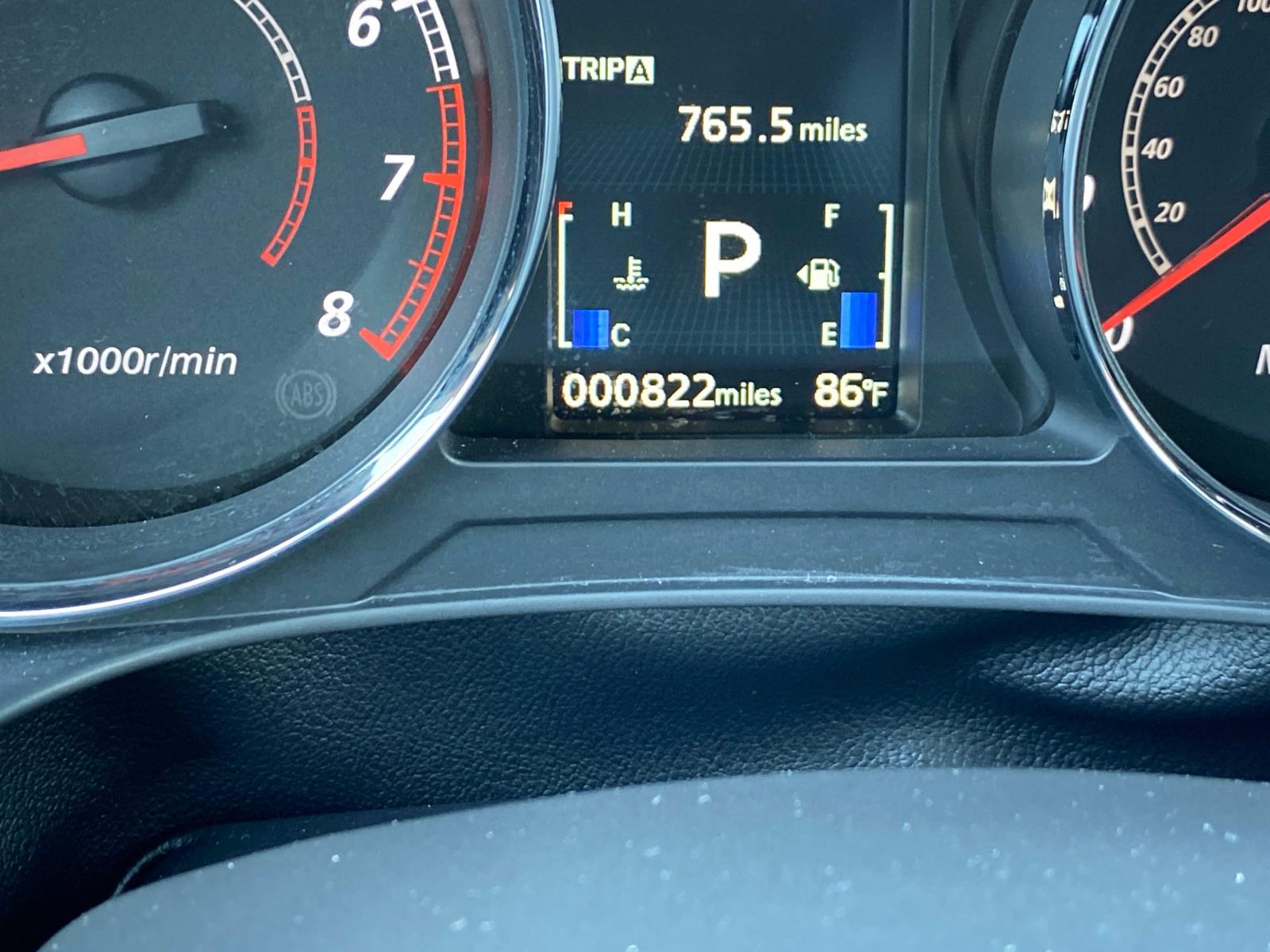 Vehicle image 17 of 24