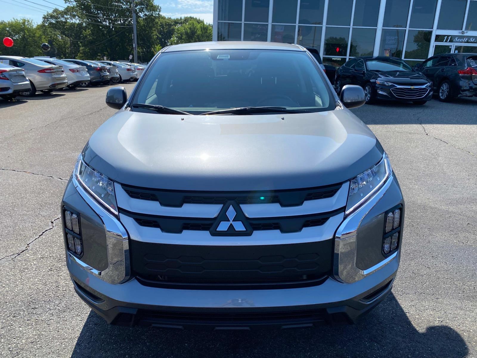 Vehicle image 2 of 24