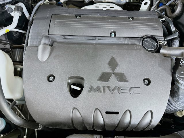 2025 Mitsubishi Outlander Sport SE Image 9 of 27