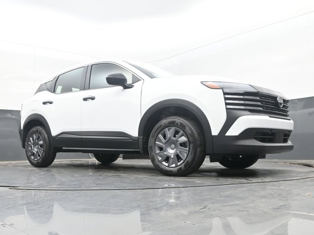 Vehicle image 14 of 44