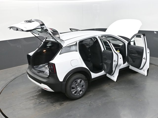 Vehicle image 22 of 43