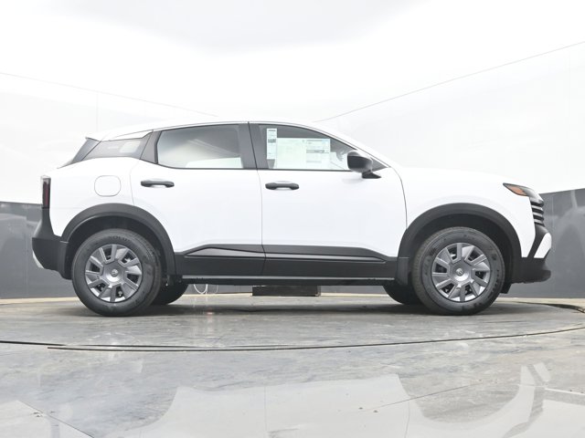 Vehicle image 17 of 43