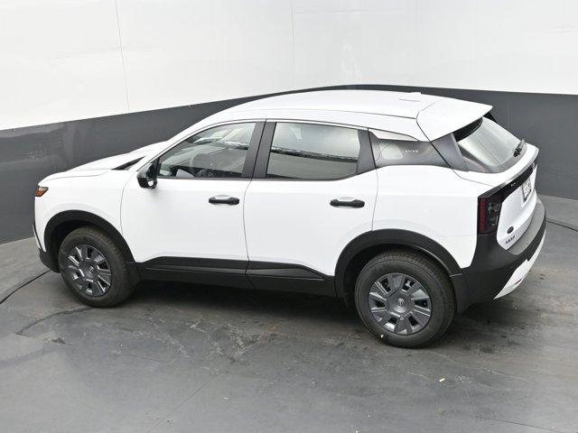 Vehicle image 24 of 43