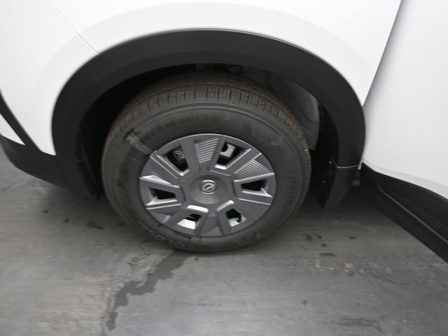Vehicle image 40 of 43
