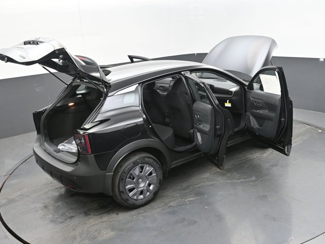 Vehicle image 22 of 43
