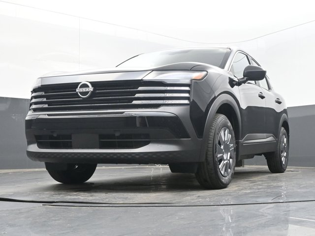 Vehicle image 6 of 43