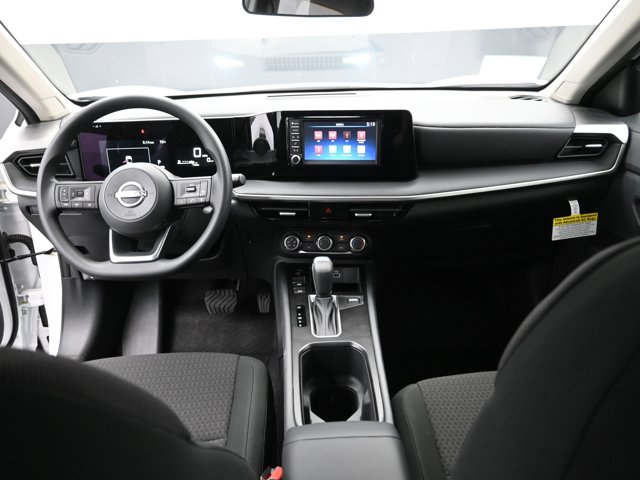 Vehicle image 37 of 43