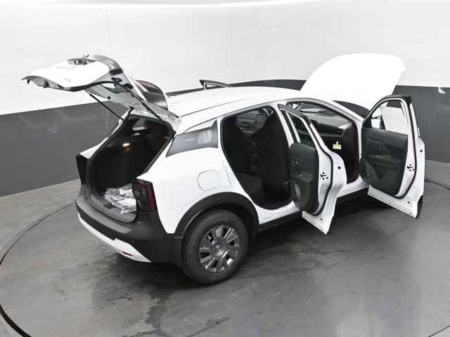 Vehicle image 19 of 43