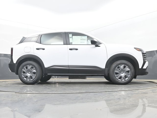 Vehicle image 14 of 43