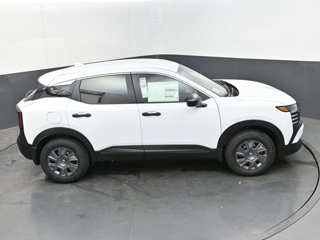 Vehicle image 15 of 43