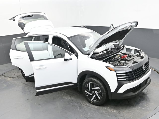 Vehicle image 14 of 45