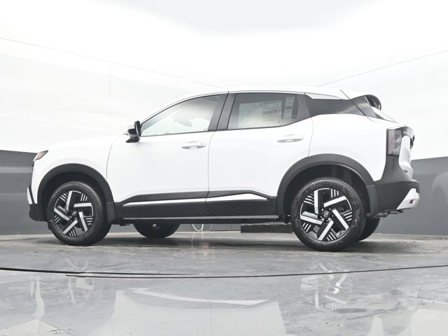 Vehicle image 29 of 45