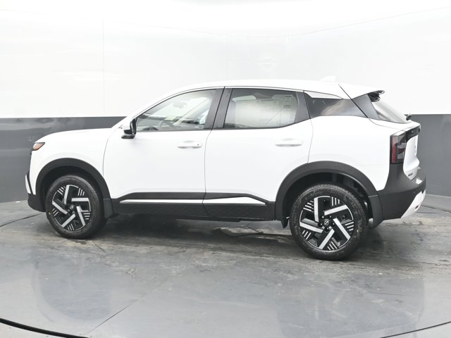 Vehicle image 25 of 45