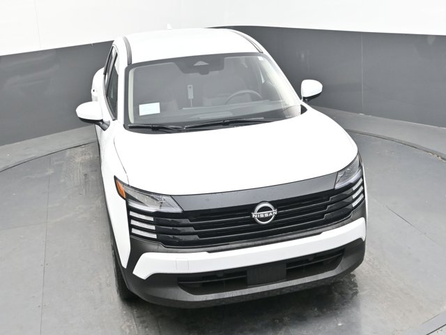 Vehicle image 15 of 45