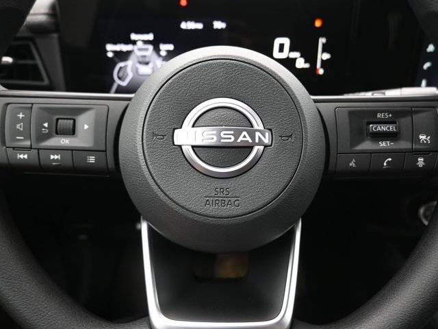 Vehicle image 36 of 45
