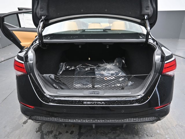 Vehicle image 36 of 44
