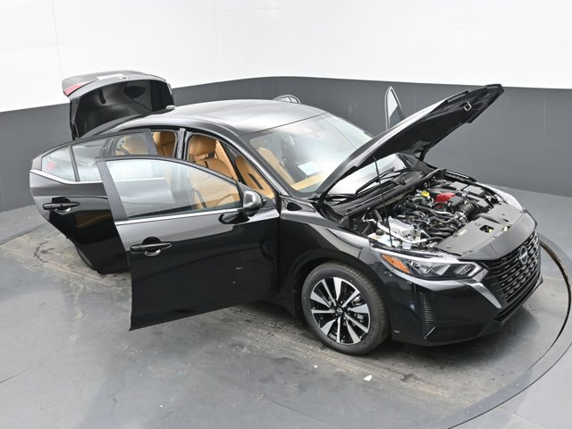 Vehicle image 7 of 44