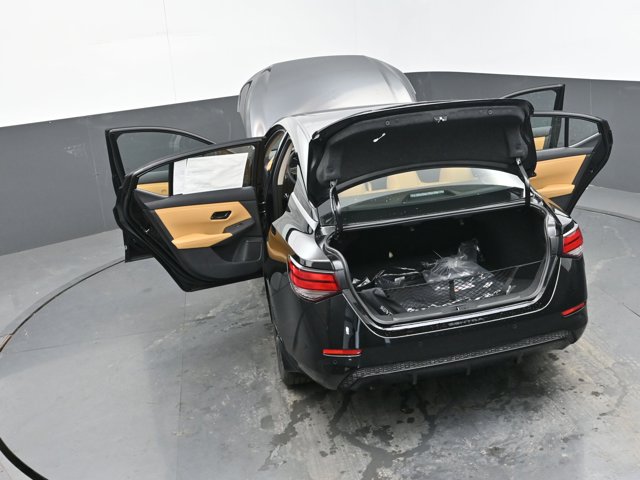 Vehicle image 43 of 44