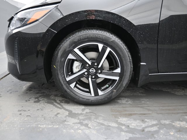 Vehicle image 30 of 45