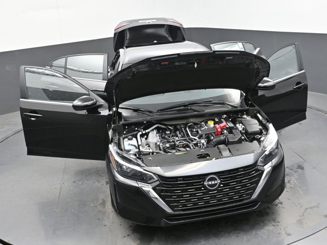 Vehicle image 11 of 45