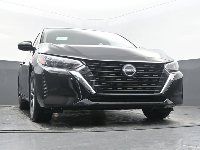 Vehicle image 13 of 44