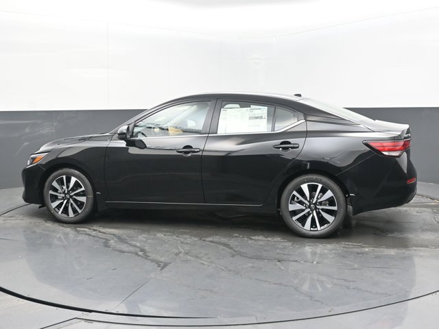 Vehicle image 23 of 44