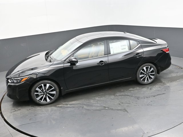 Vehicle image 2 of 44